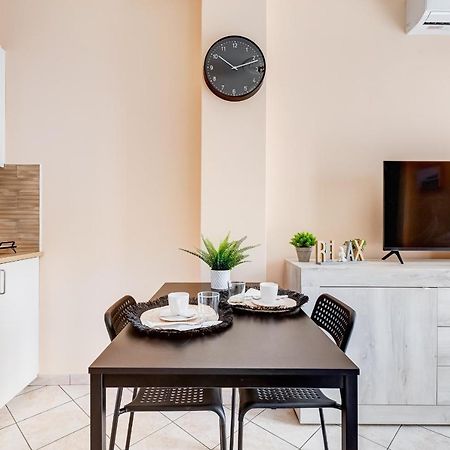 Apartament Joker House Roma In 15 Minuti Station Airport Ciampino Zewnętrze zdjęcie