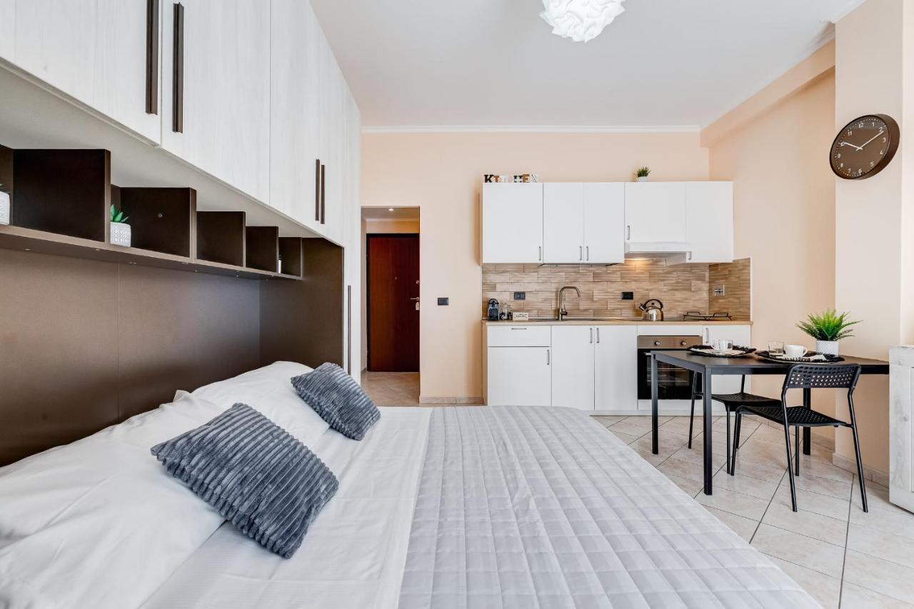 Apartament Joker House Roma In 15 Minuti Station Airport Ciampino Zewnętrze zdjęcie